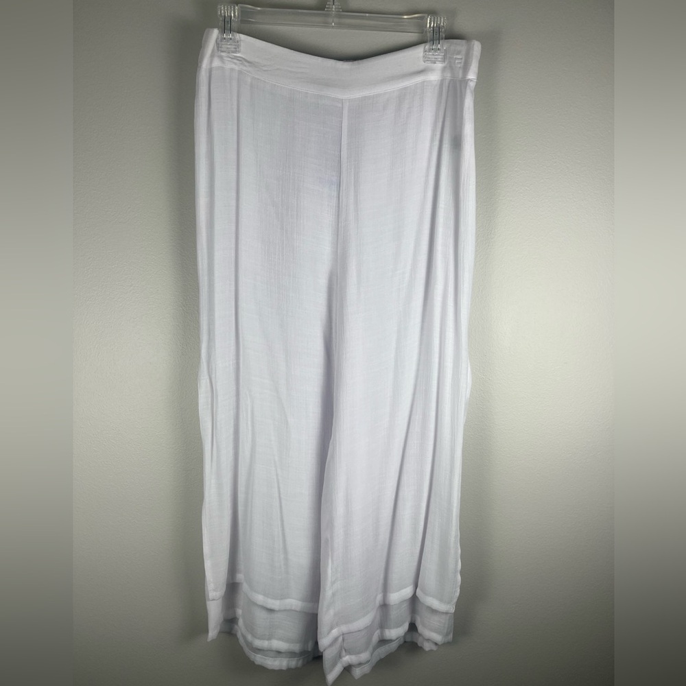Picadilly Pants White Crop Button/Slit Detail on Side Sz Medium Lightweight NWT